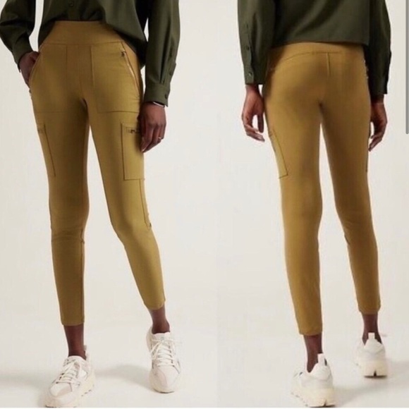 NWT Athleta green Headlands Hybrid Cargo II Active Tights Plus Size 26/4X - Picture 1 of 5